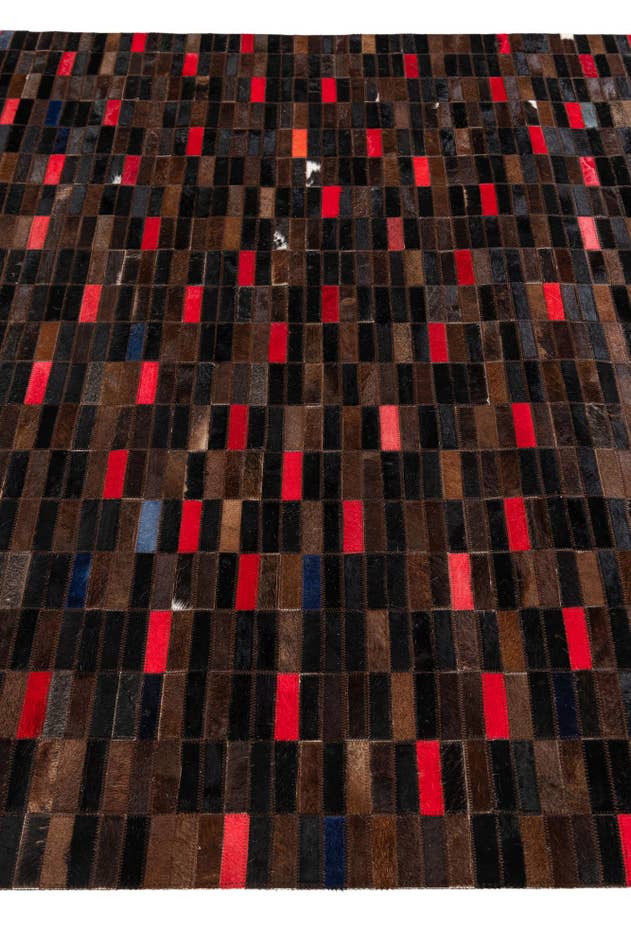 Detail image of 5' x 8' Cowhide Stocks Rug