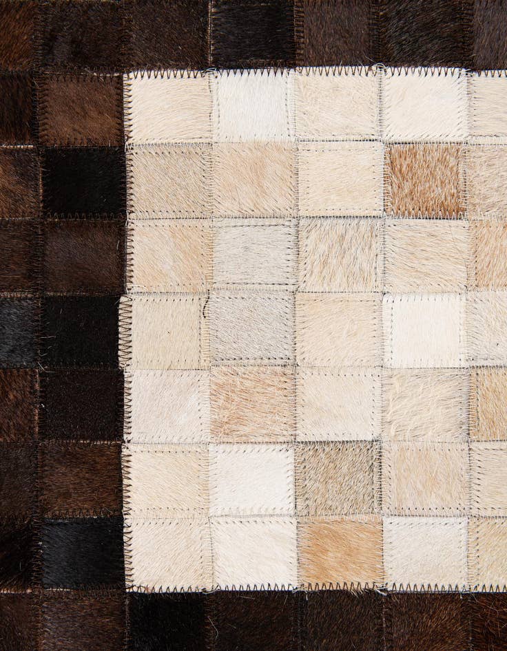 Detail image of 5' 1 x 8' Cowhide Stocks Rug