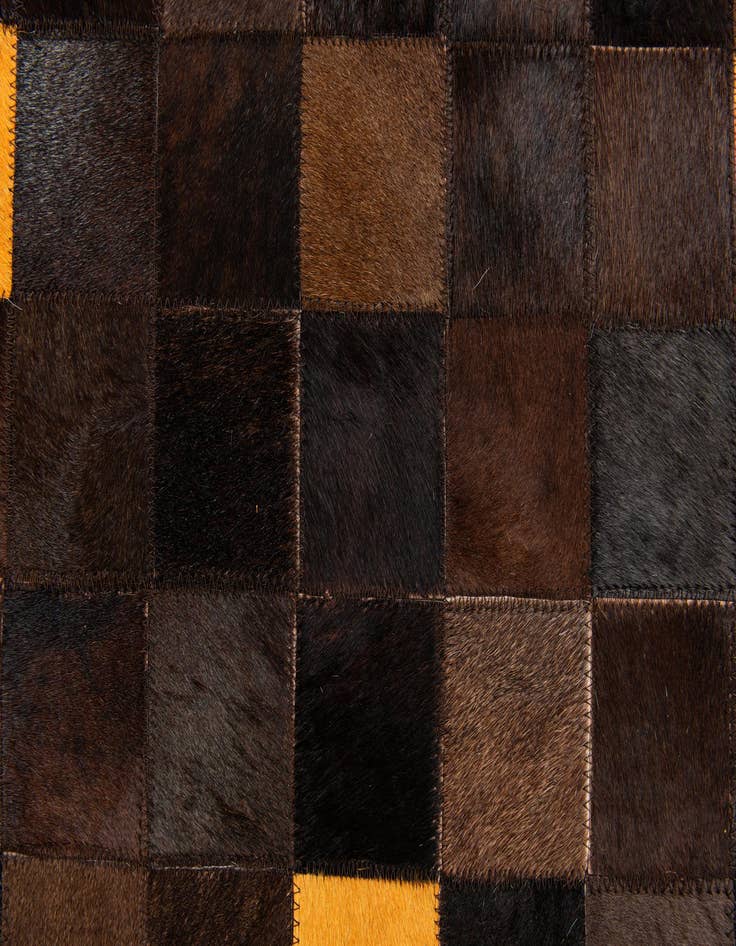 Detail image of 5' 2 x 8' Cowhide Stocks Rug