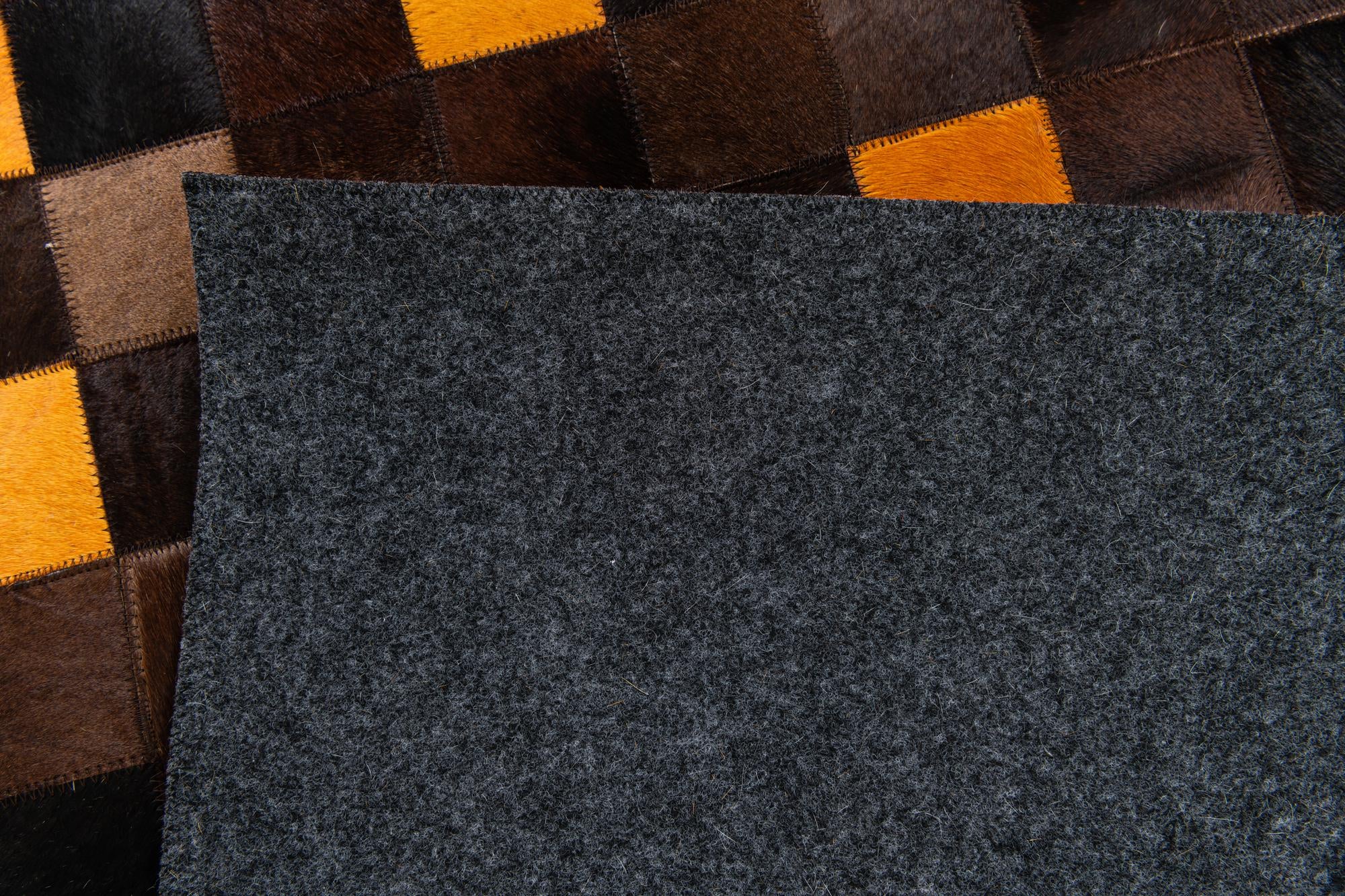 5' 2 x 8' Cowhide Stocks Rug