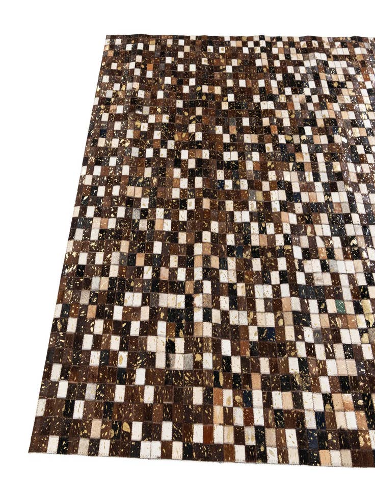 Detail image of 5' x 7' 10 Cowhide Stocks Rug