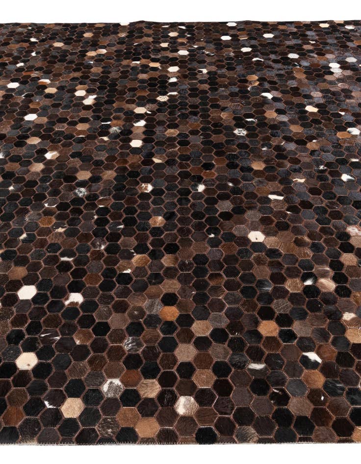 Detail image of 8' x 9' 10 Cowhide Stocks Rug