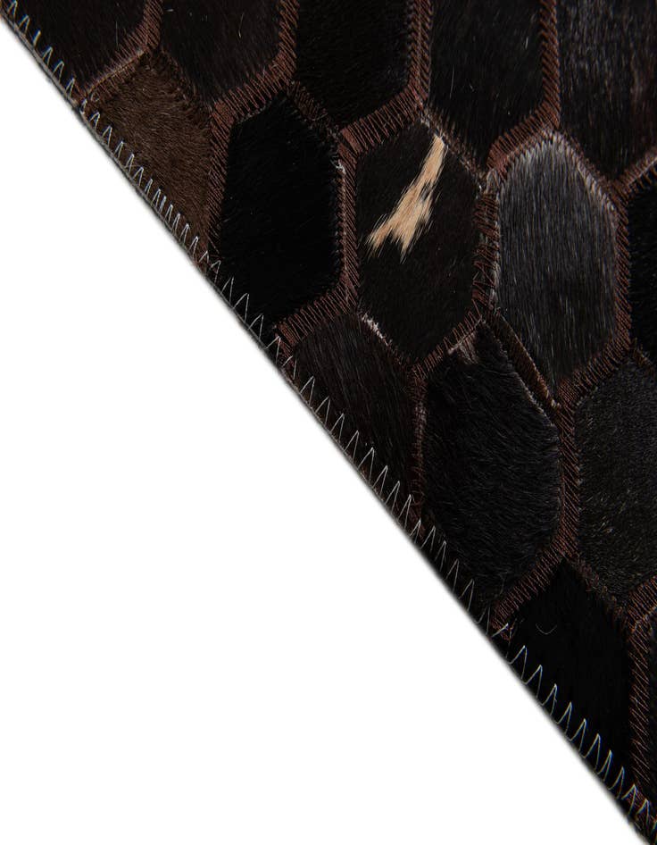 Detail image of 8' x 10' Cowhide Stocks Rug