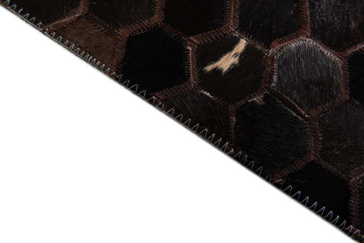 8' x 10' Cowhide Stocks Rug