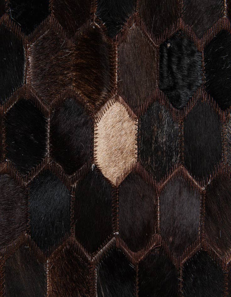 Detail image of 8' x 10' Cowhide Stocks Rug