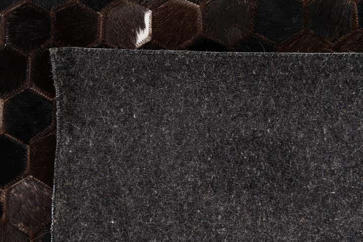 8' x 10' Cowhide Stocks Rug
