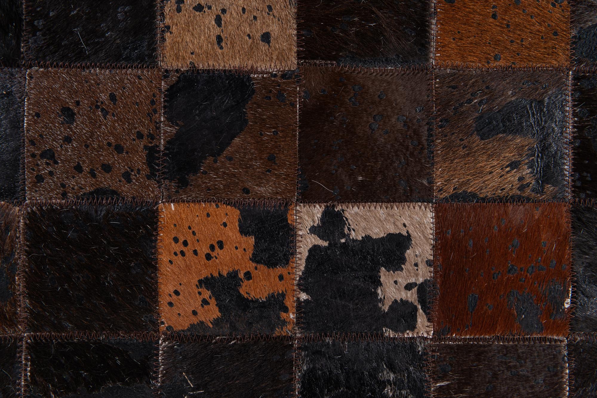 8' 1 x 10' Cowhide Stocks Rug