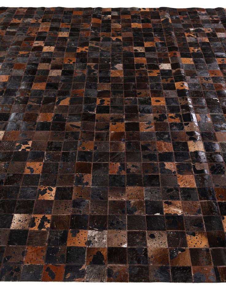 Detail image of 8' 1 x 10' Cowhide Stocks Rug