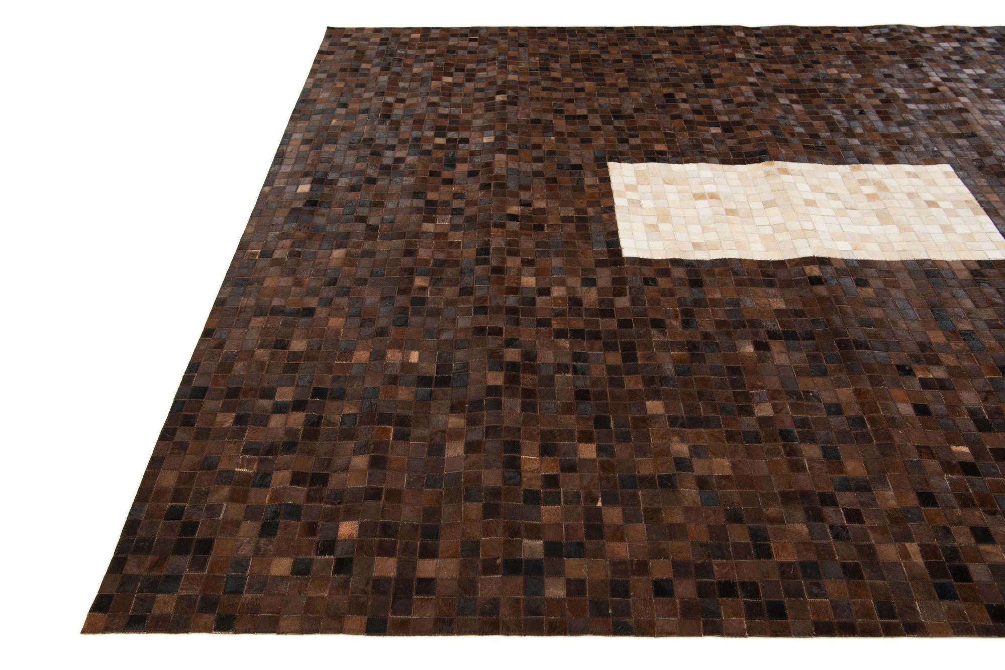 8' 1 x 10' Cowhide Stocks Rug