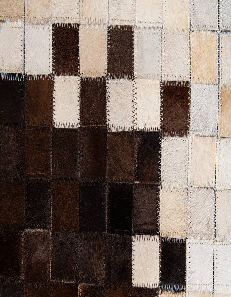 Detail image of 8' 2 x 10' 1 Cowhide Stocks Rug