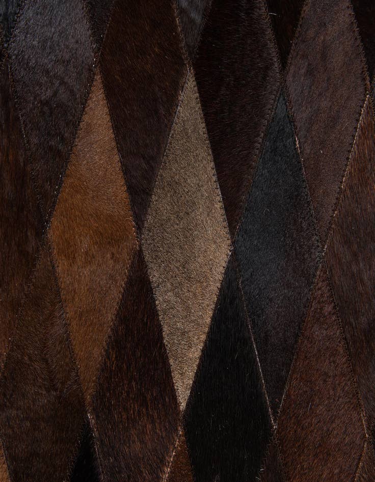 Detail image of 5' 8 x 8' Cowhide Stocks Rug