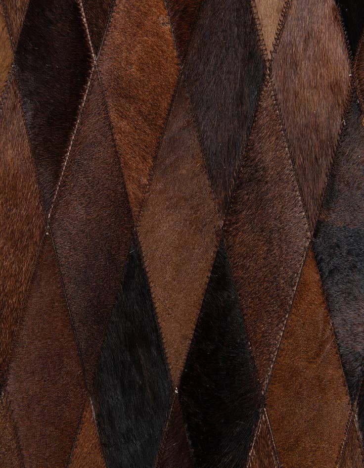 Detail image of 5' 8 x 7' 11 Cowhide Stocks Rug