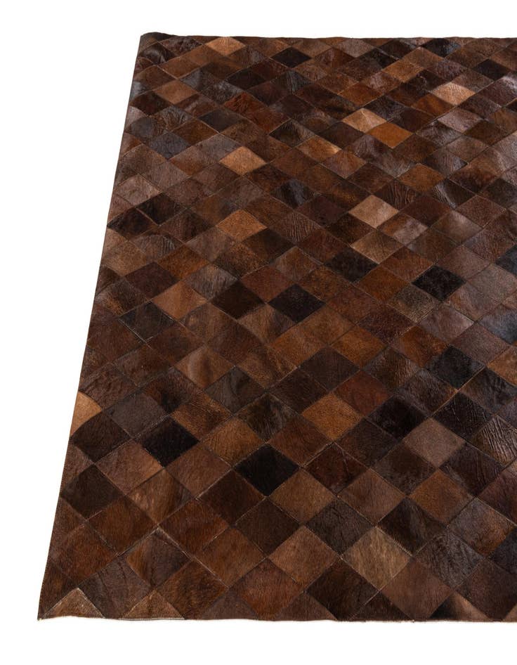 Detail image of 4' 8 x 6' 7 Cowhide Stocks Rug