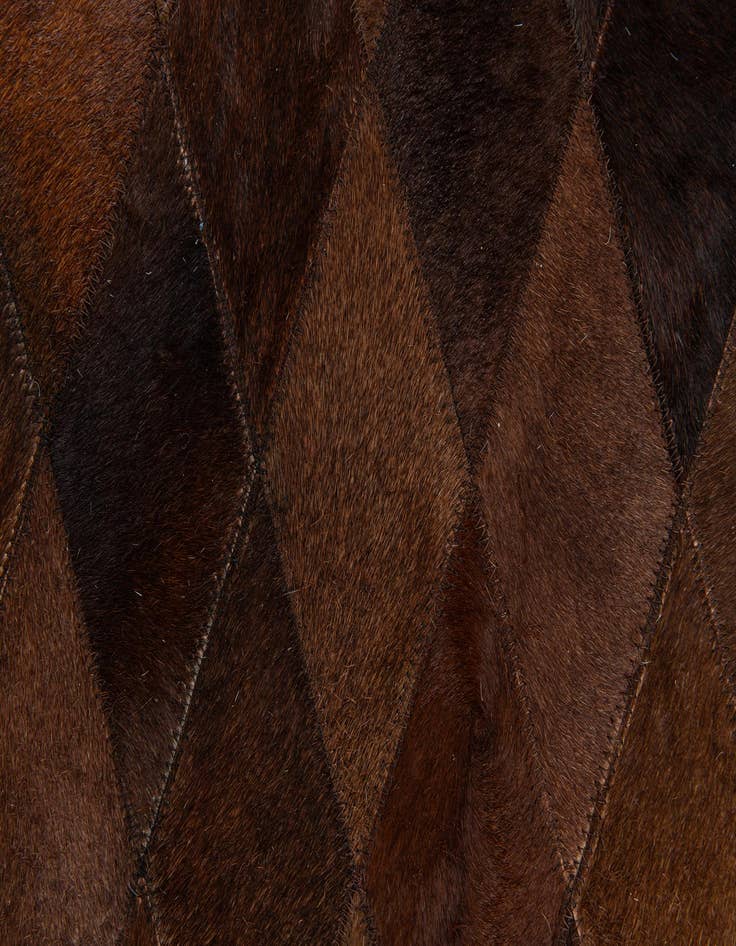 Detail image of 4' 8 x 6' 6 Cowhide Stocks Rug