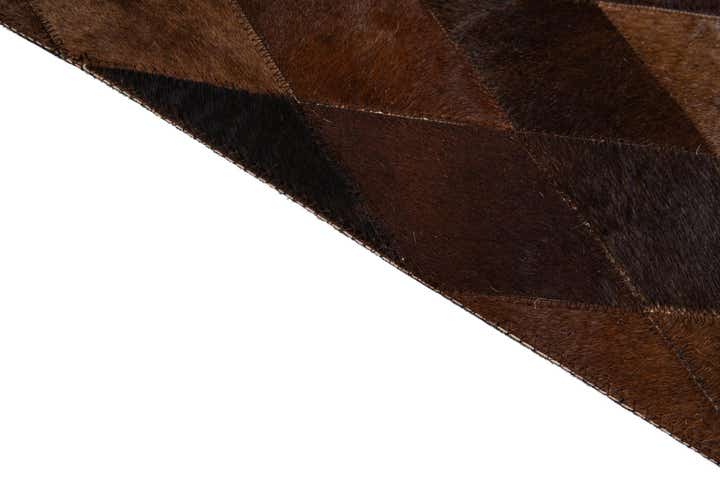 4' 9 x 6' 8 Cowhide Stocks Rug