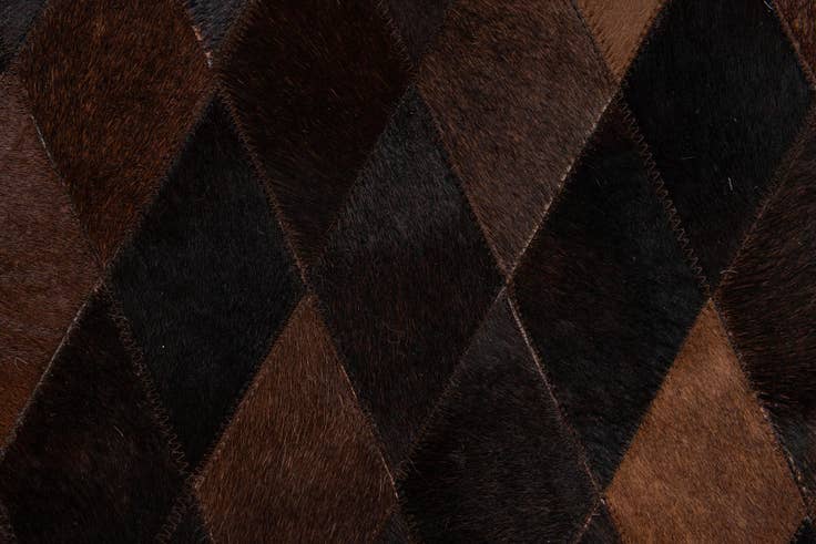 Detail image of 140cm x 205cm Cowhide Stocks Rug