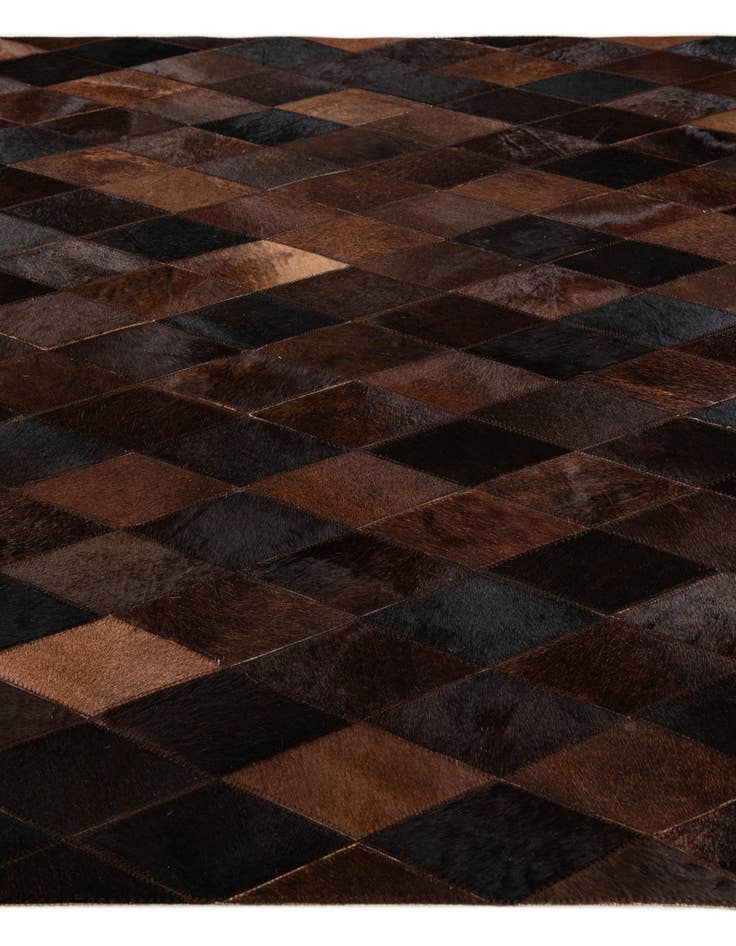 Detail image of 4' 1 x 5' 9 Cowhide Stocks Rug