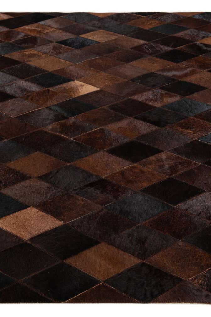 4' 1 x 5' 9 Cowhide Stocks Rug