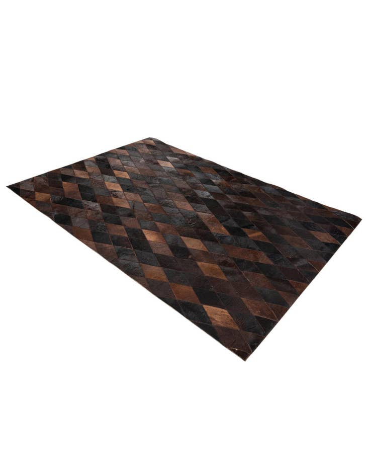 Detail image of 4' 1 x 5' 10 Cowhide Stocks Rug