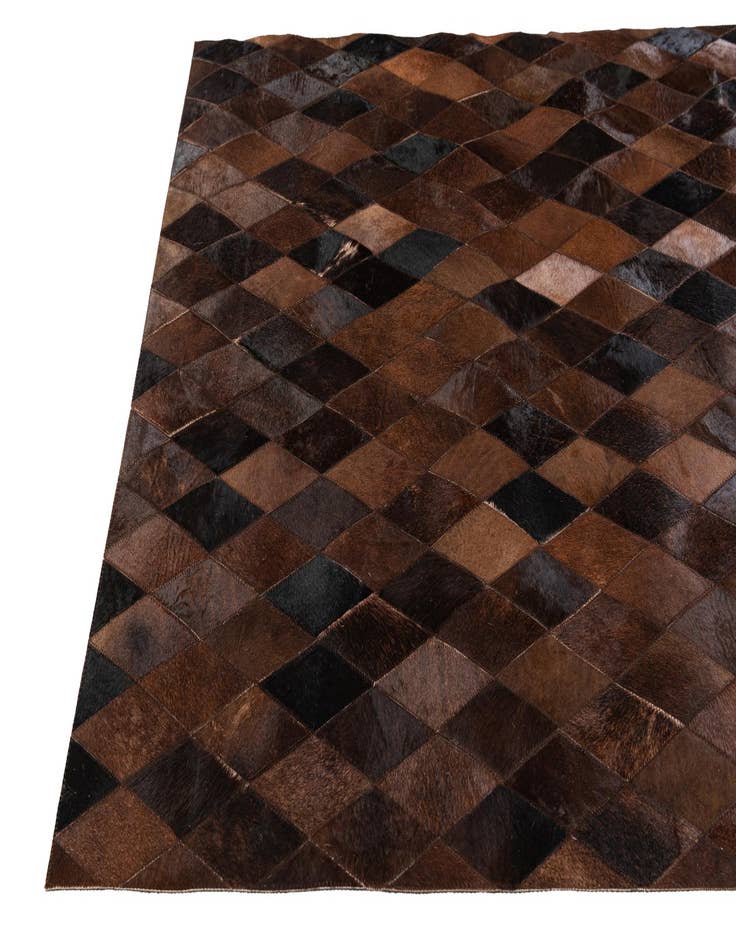 Detail image of 4' 1 x 5' 10 Cowhide Stocks Rug