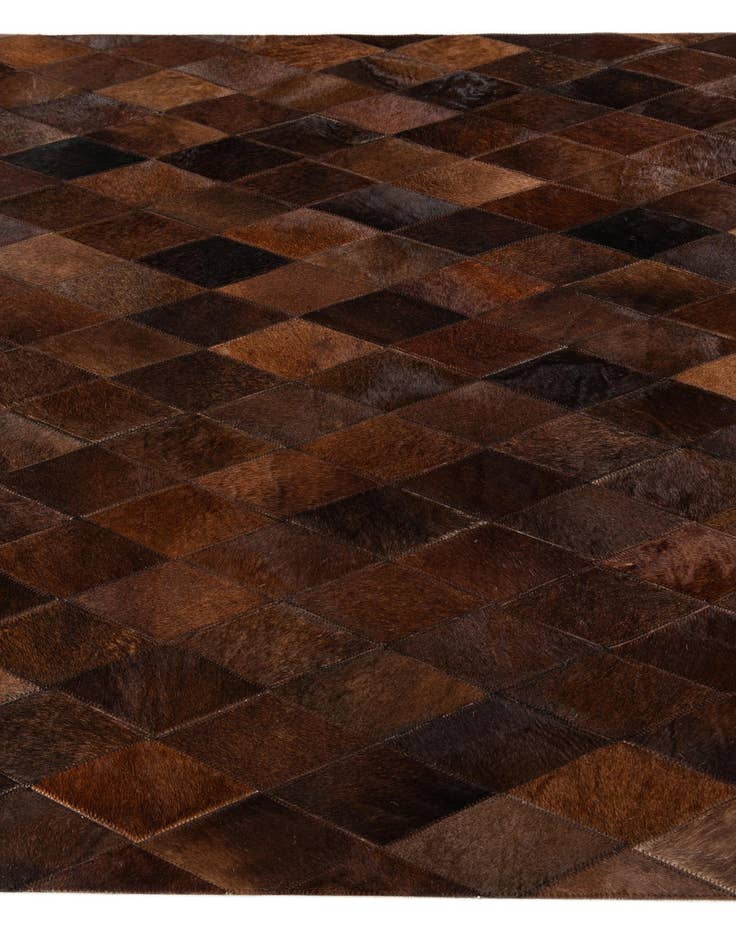Detail image of 4' 1 x 5' 10 Cowhide Stocks Rug