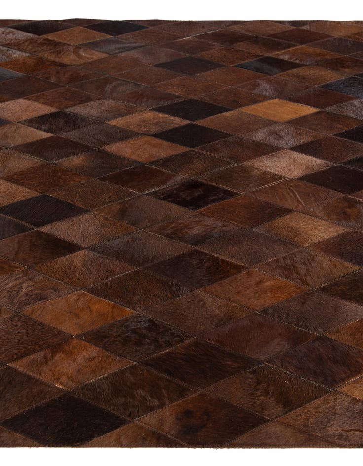 Detail image of 4' 1 x 5' 10 Cowhide Stocks Rug