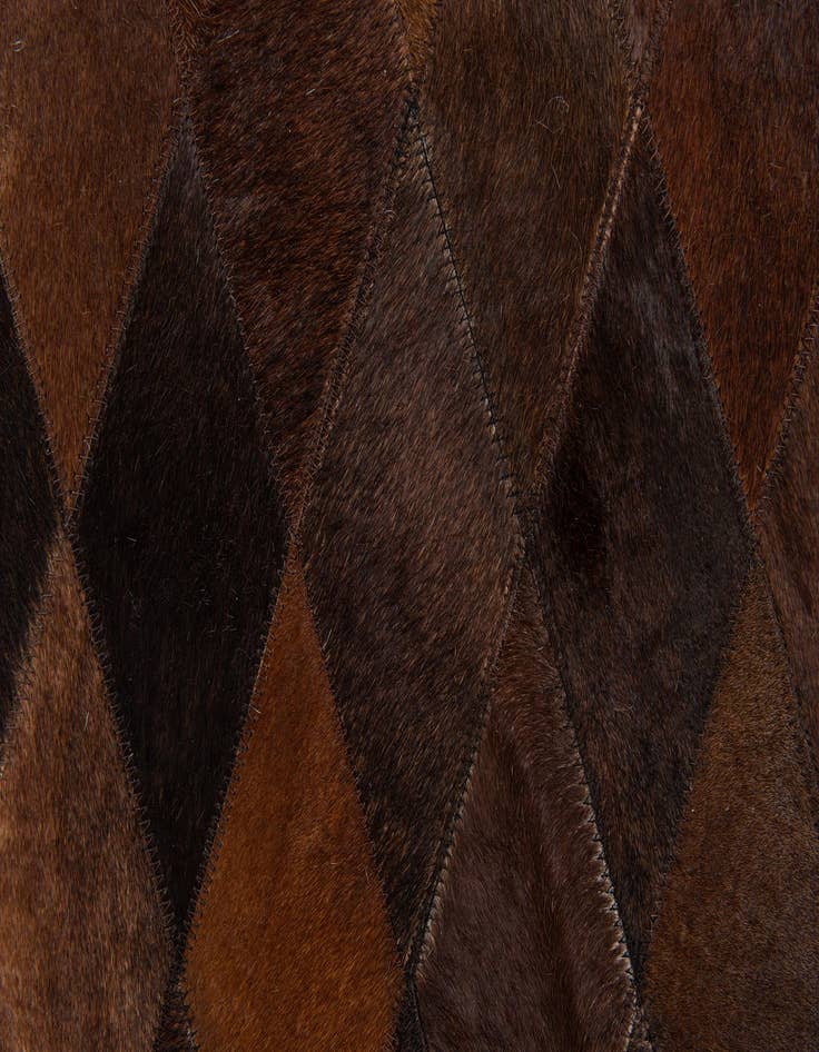 Detail image of 4' 1 x 5' 10 Cowhide Stocks Rug