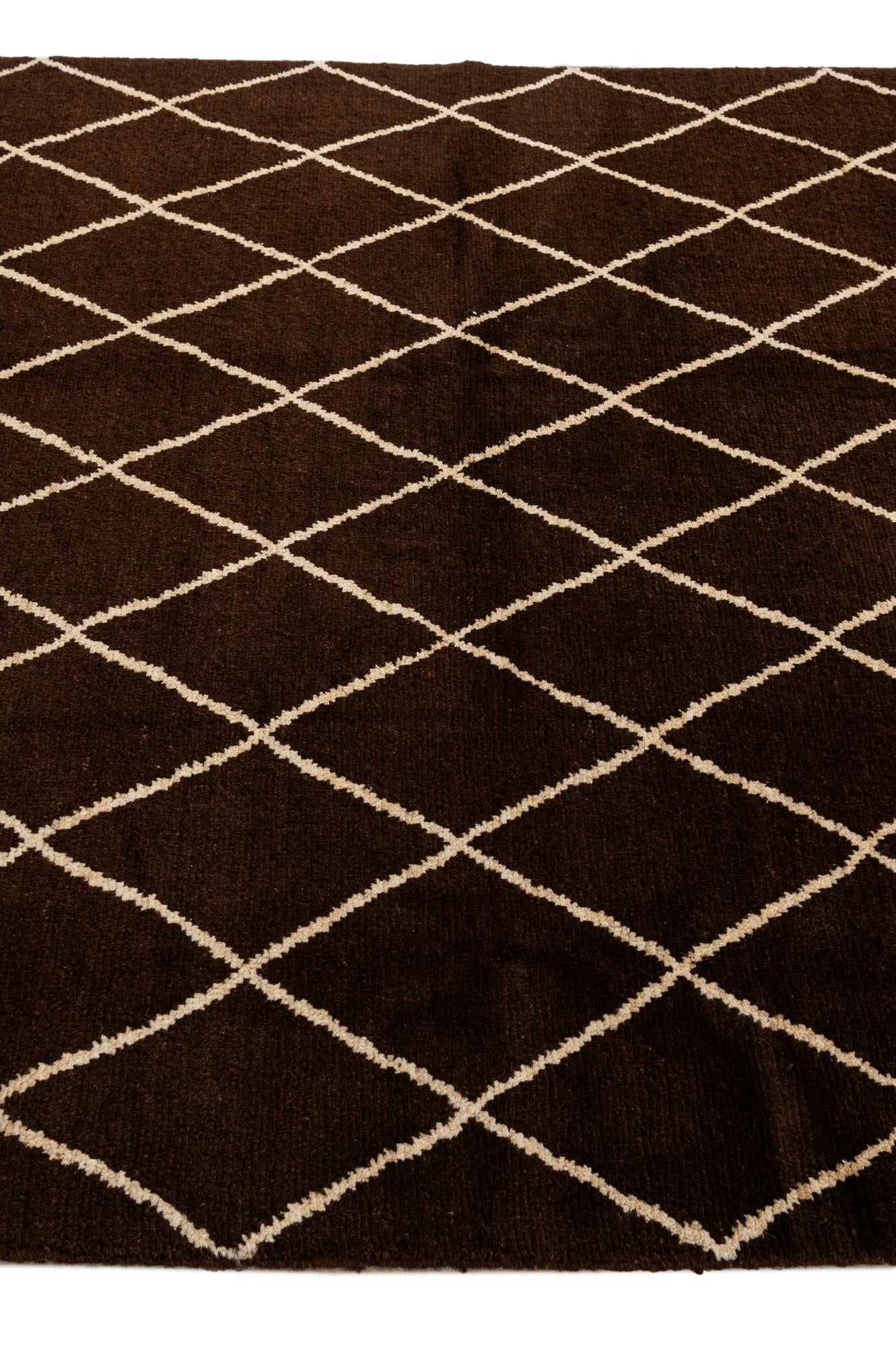 5' 6 x 7' 10 Hand Knotted Darya Wool Rug