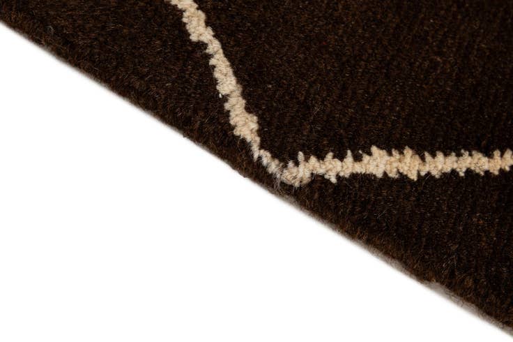 Detail image of 5' 6 x 7' 10 Hand Knotted Darya Wool Rug