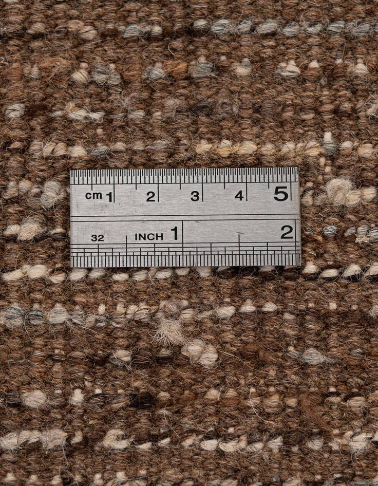 Detail image of 5' 11 x 7' 9  Hand Knotted Darya Wool Rug