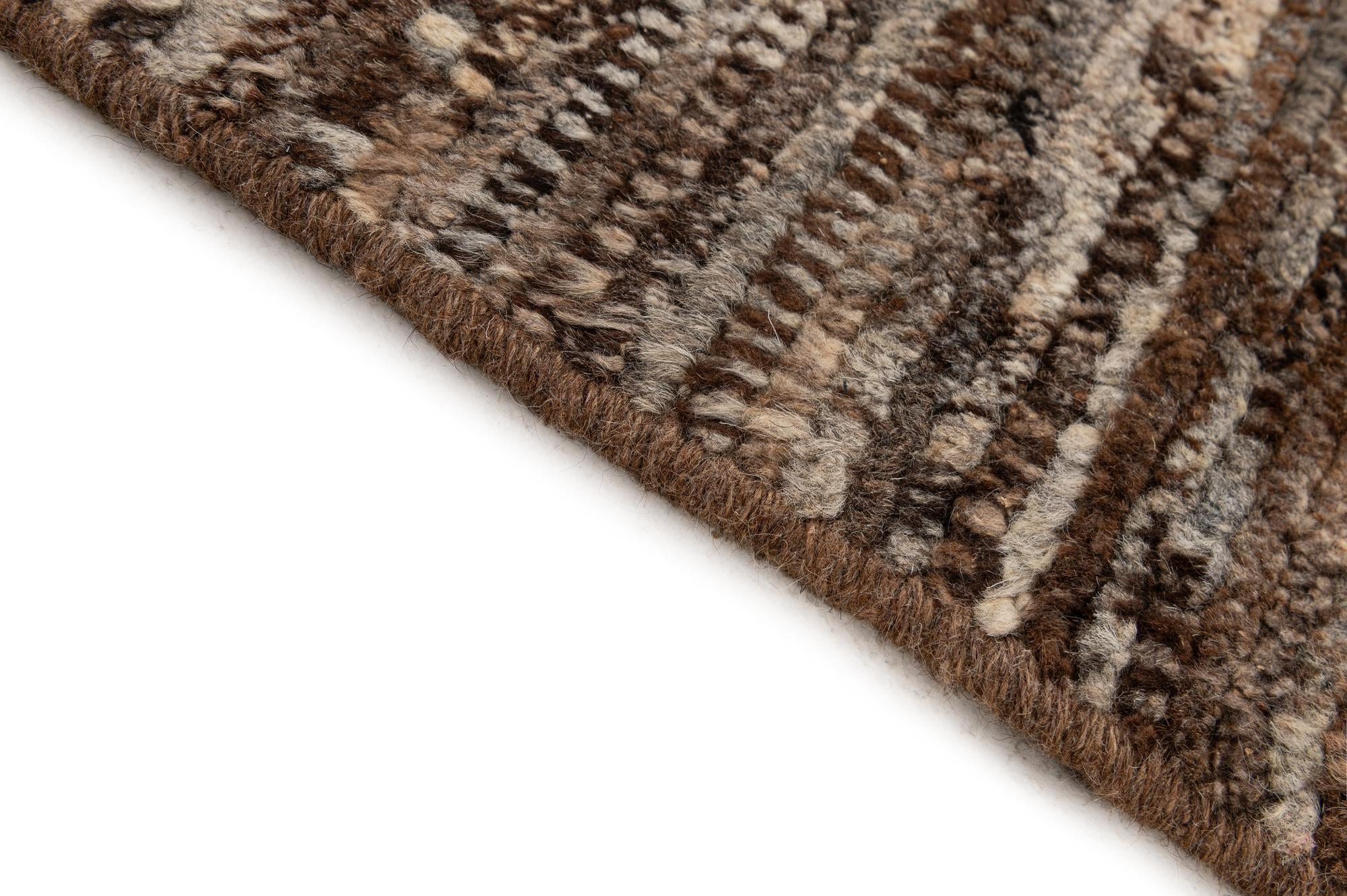 5' 11 x 7' 9 Hand Knotted Darya Wool Rug