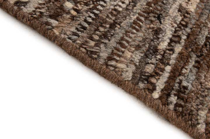 5' 11 x 7' 9 Hand Knotted Darya Wool Rug