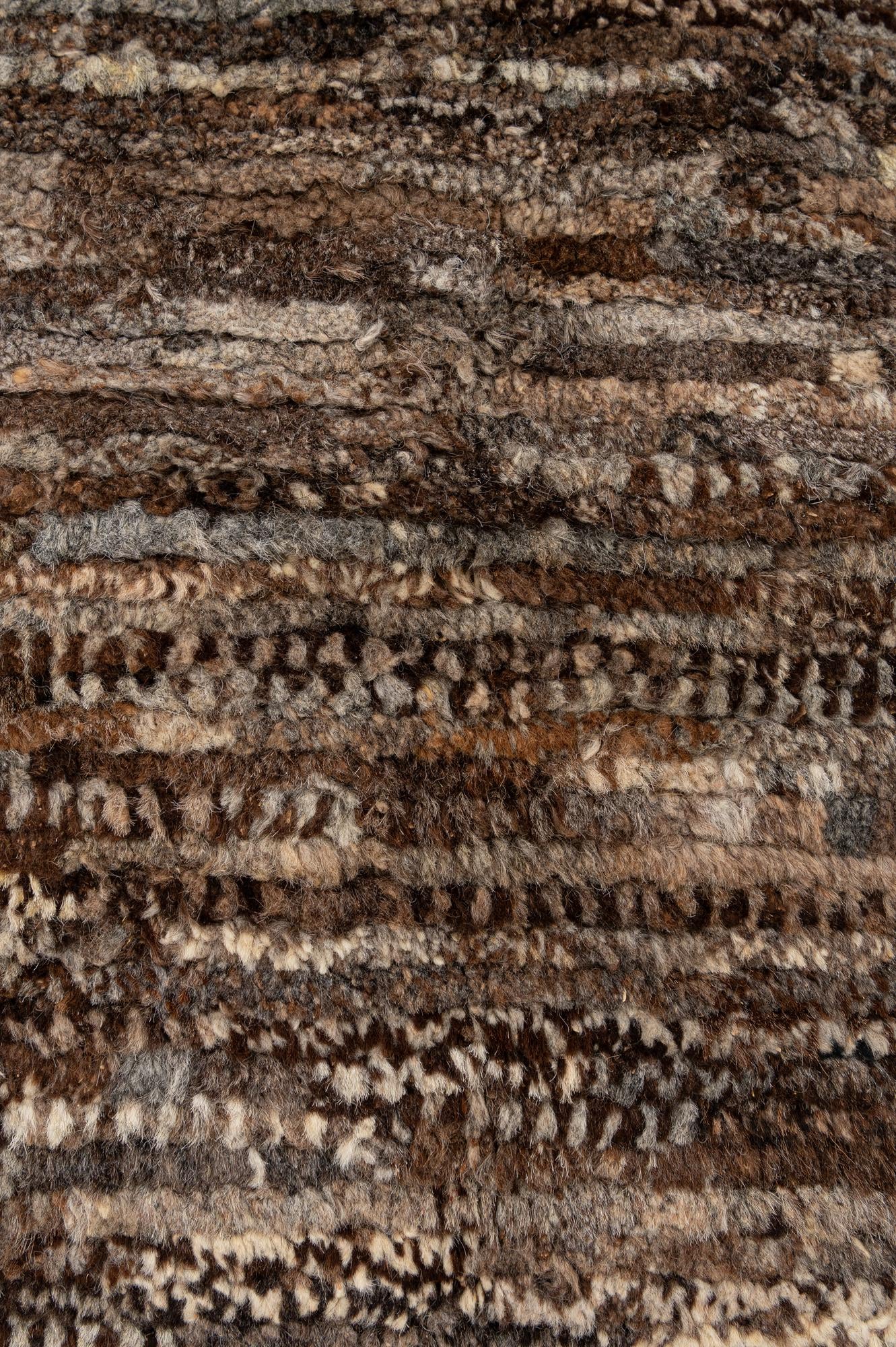 5' 11 x 7' 9 Hand Knotted Darya Wool Rug