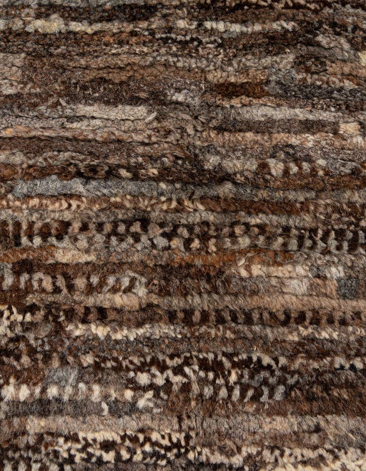 Detail image of 5' 11 x 7' 9  Hand Knotted Darya Wool Rug