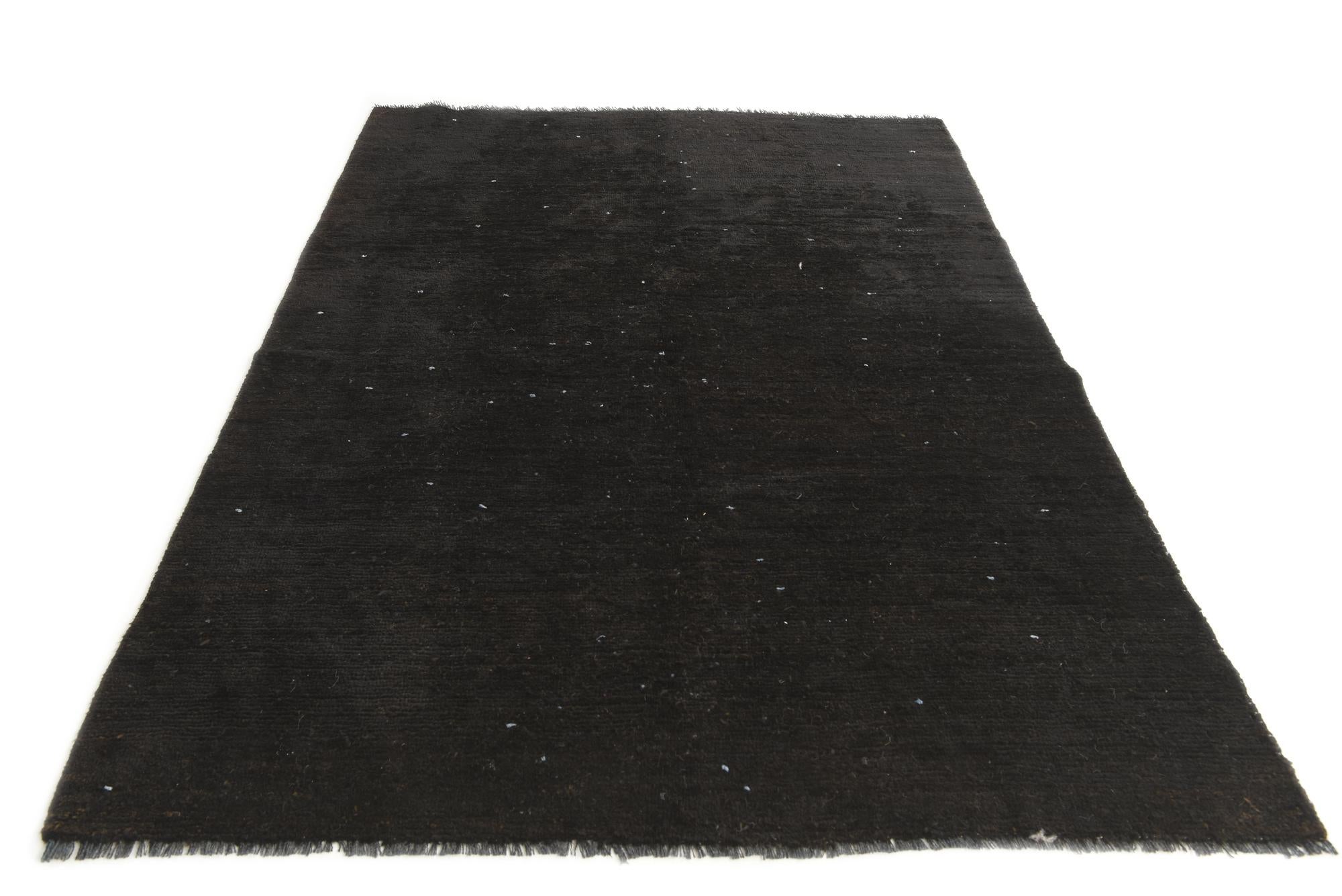 5' 7 x 7' 9 Hand Knotted Darya Wool Rug