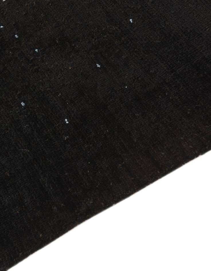 Detail image of 5' 7 x 7' 9  Hand Knotted Darya Wool Rug