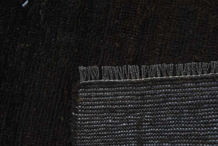 5' 7 x 7' 9 Hand Knotted Darya Wool Rug