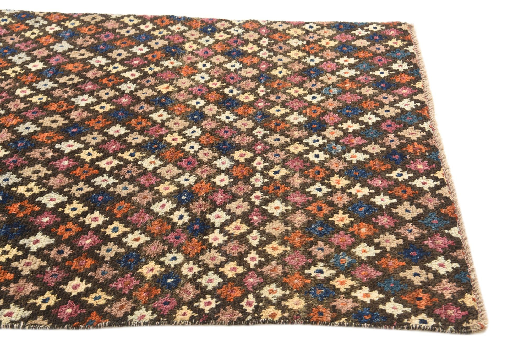 4' x 6' 3 Hand Knotted Darya Wool Rug