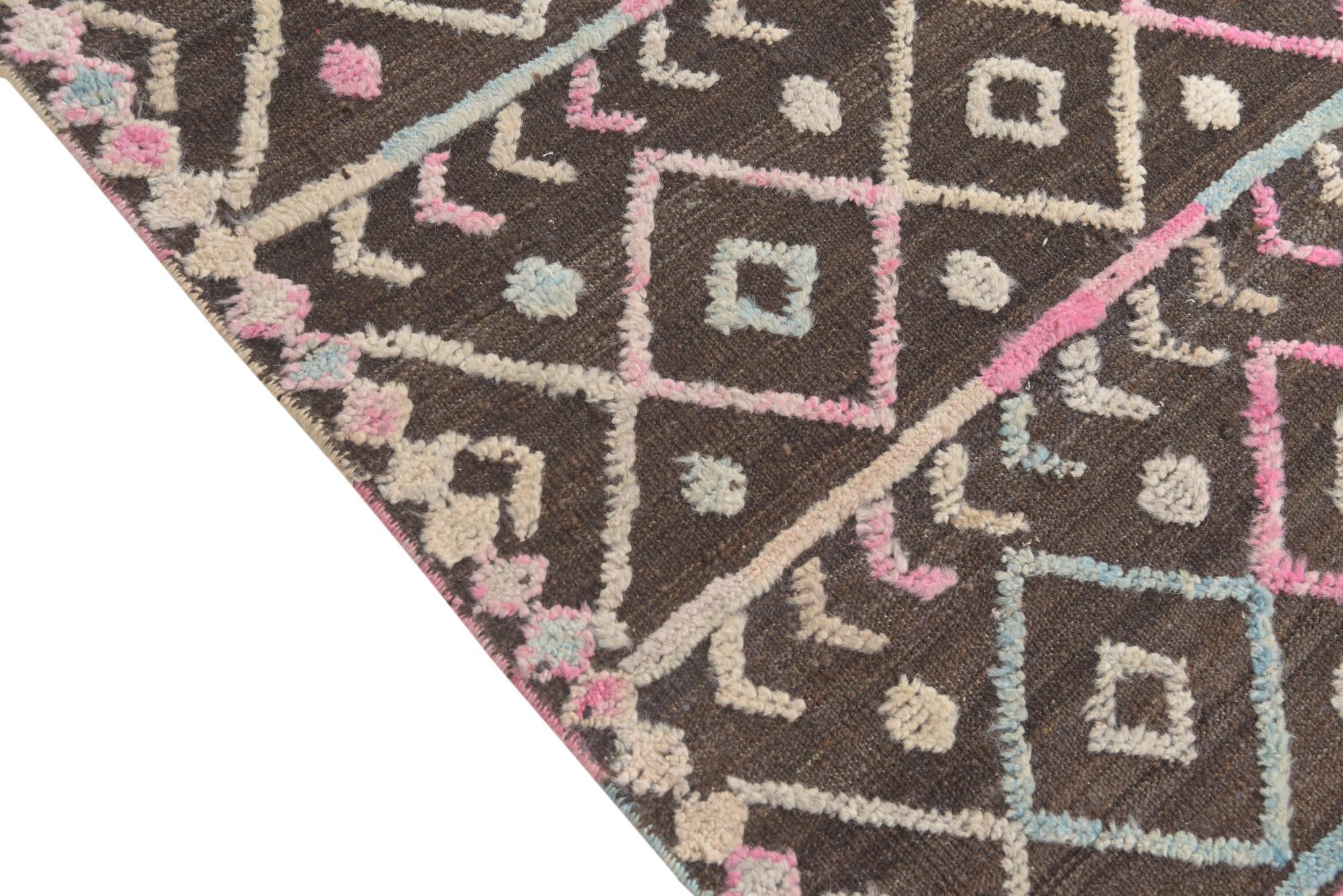 6' 6 x 10' 2 Hand Knotted Darya Wool Rug