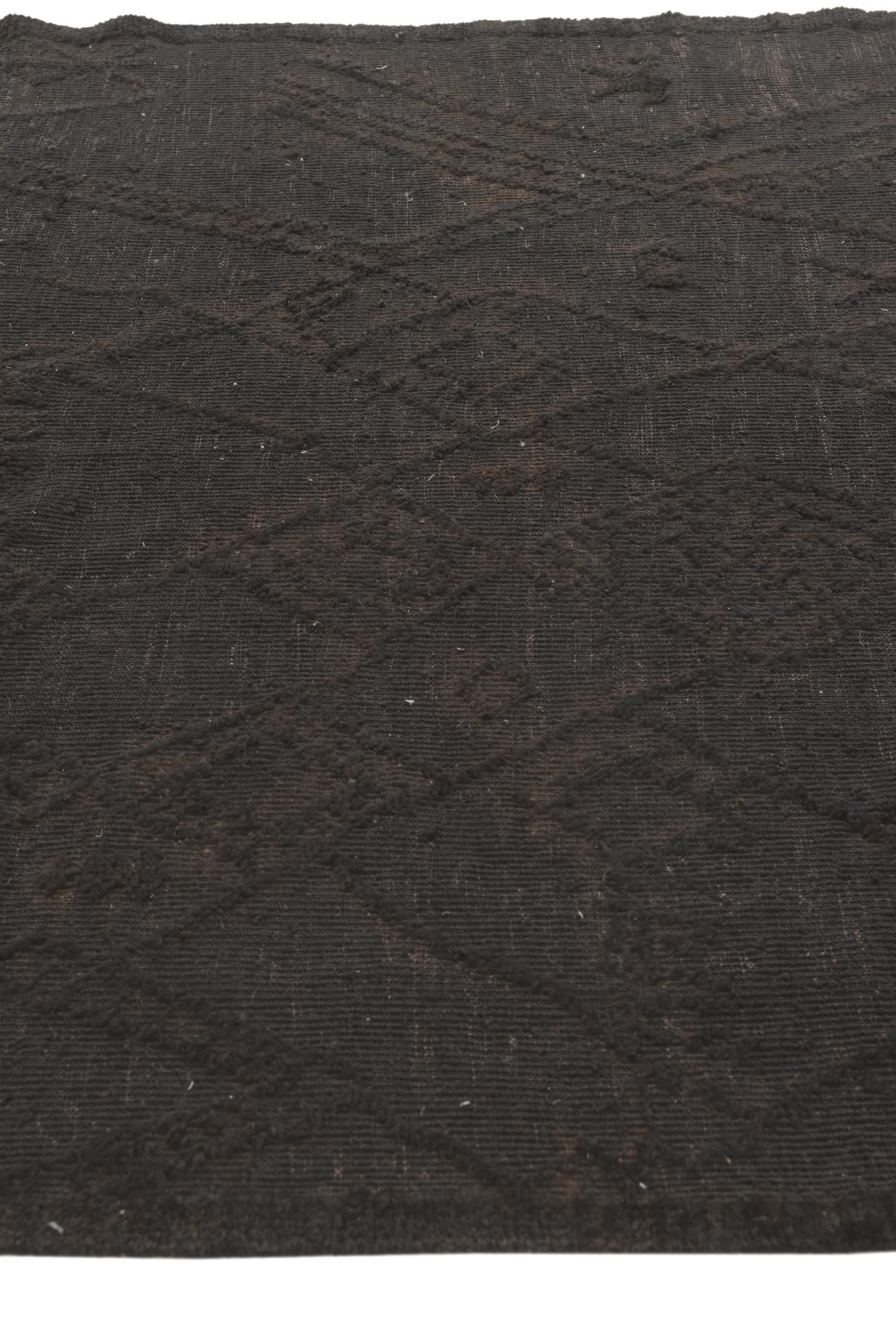 5' 5 x 8' 2 Hand Knotted Darya Wool Rug