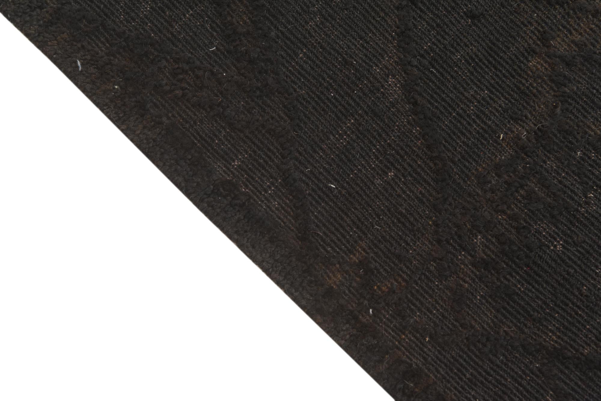 5' 5 x 8' 2 Hand Knotted Darya Wool Rug