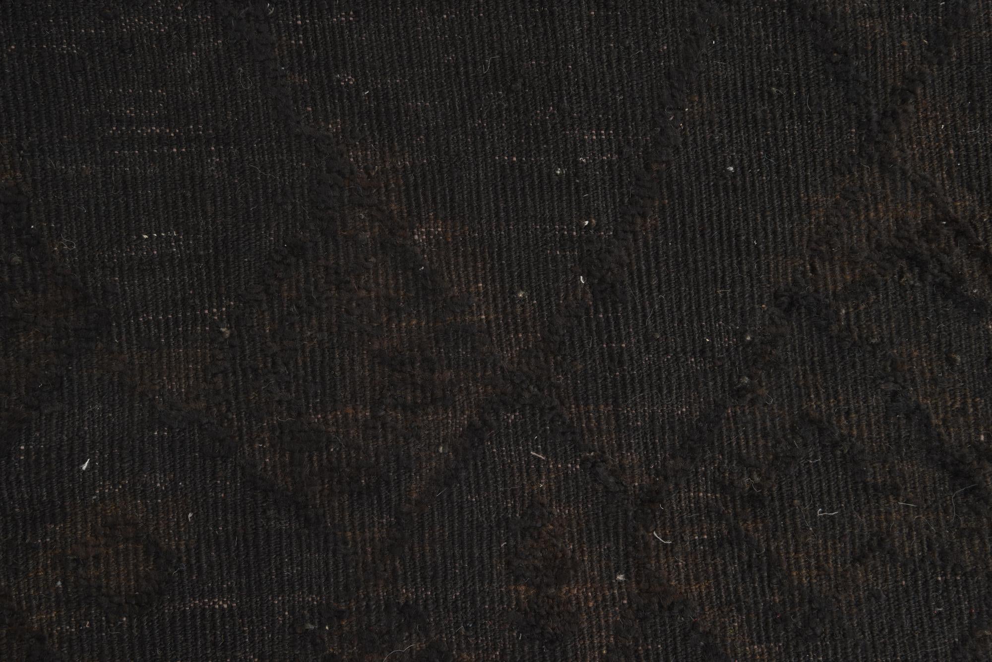5' 5 x 8' 2 Hand Knotted Darya Wool Rug