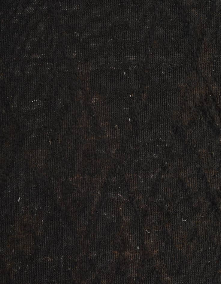 Detail image of 5' 5 x 8' 2  Hand Knotted Darya Wool Rug