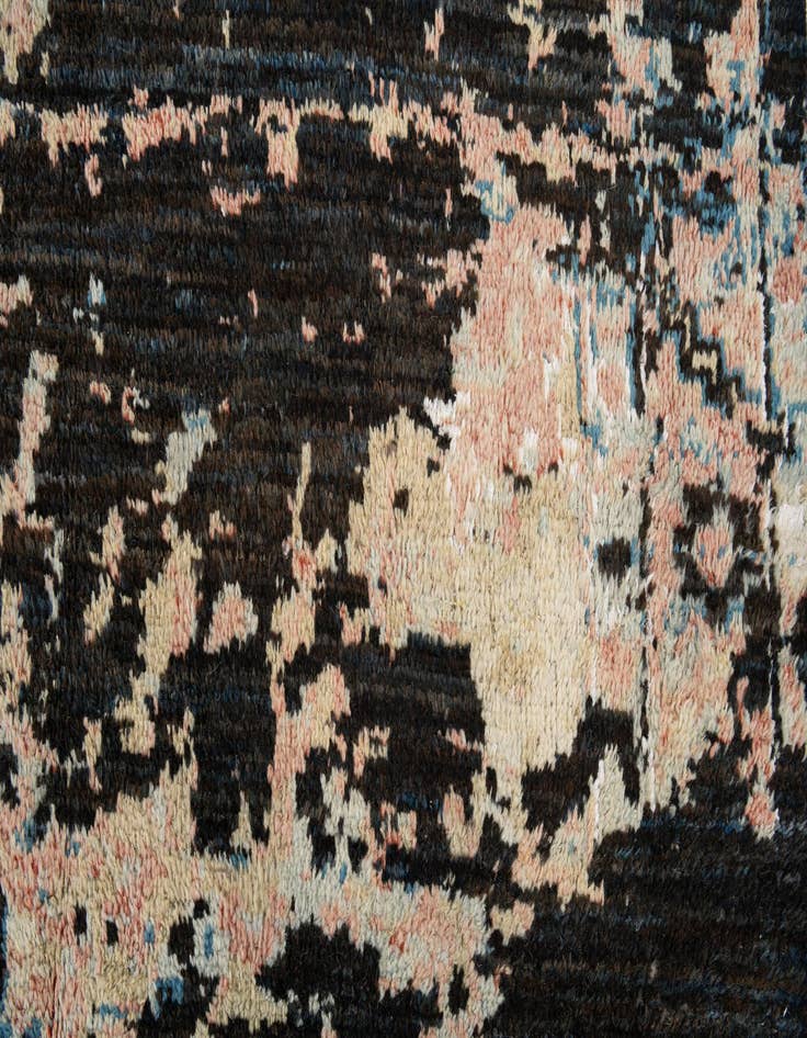 Detail image of 10' 6 x 14' 7  Hand Knotted Darya Rug