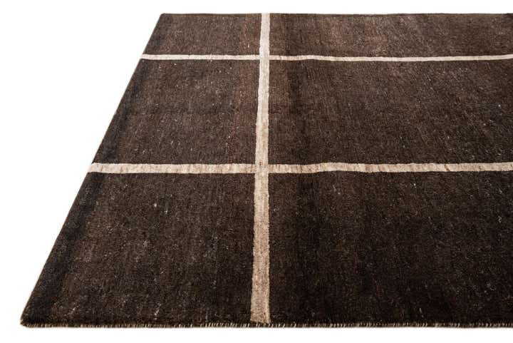 4' x 5' 10 Hand Knotted Gabbeh Wool Rug