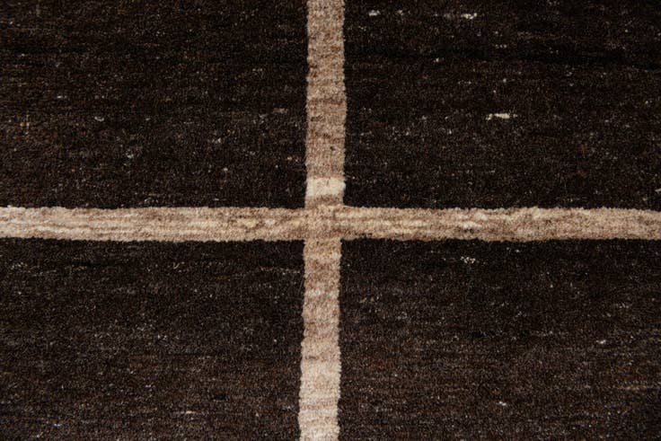 Detail image of 4' x 5' 10 Hand Knotted Gabbeh Wool Rug