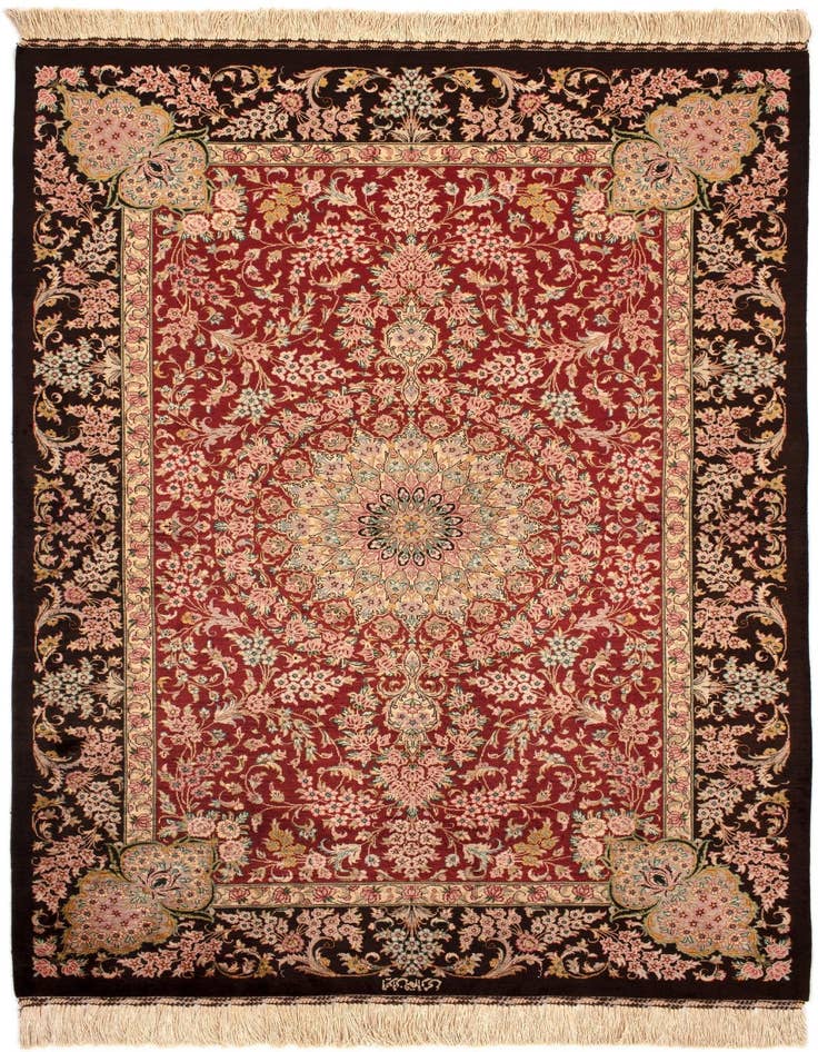 Detail image of 3' 3 x 4' 11 Ghom Silk Rug