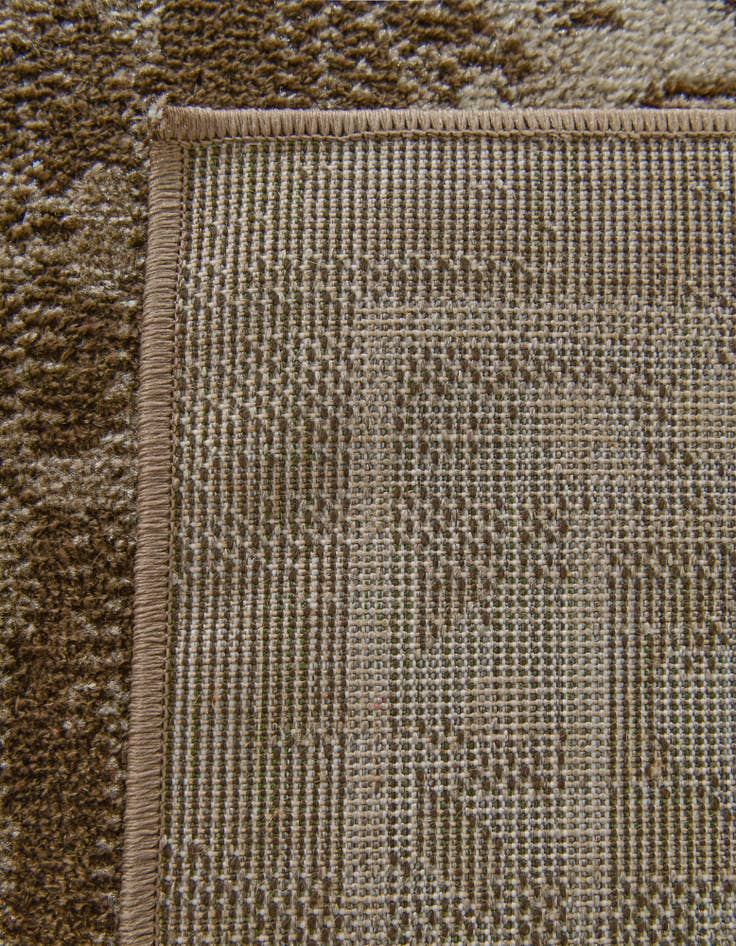 Detail image of 7' 10 x 10' Kamala Washable Rug