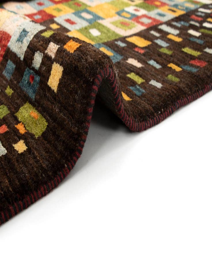 Detail image of 5' x 6' 6 Kashkuli Wool Rug