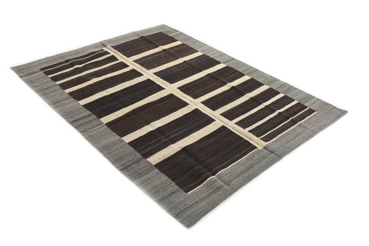Detail image of 5' x 6' 4 Hand Woven Kilim Modern Wool Rug
